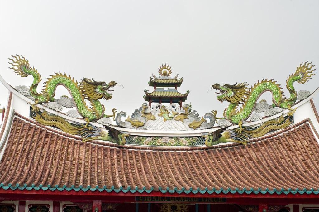 Oyo 2720 Sutomo Inn Medan Exteriör bild